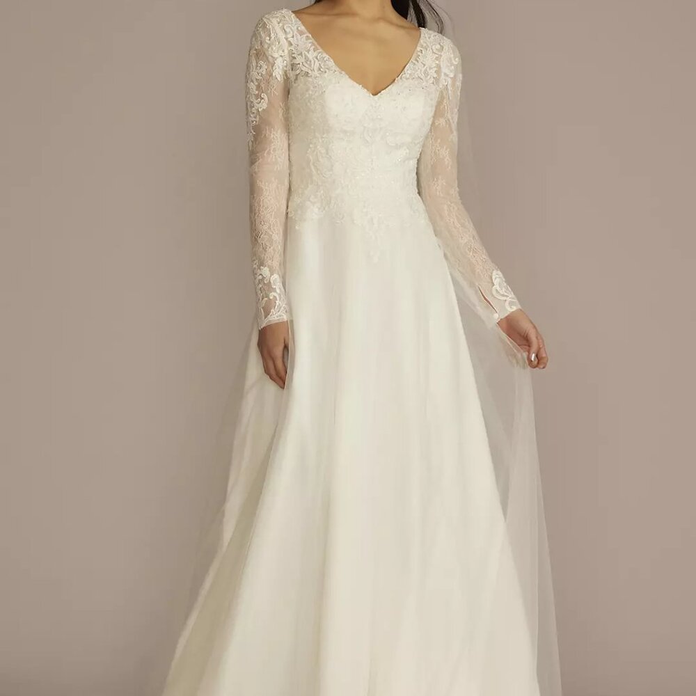 Davids Bridal Long Sleeve Lace Bodice Tulle A-Line Wedding Dress